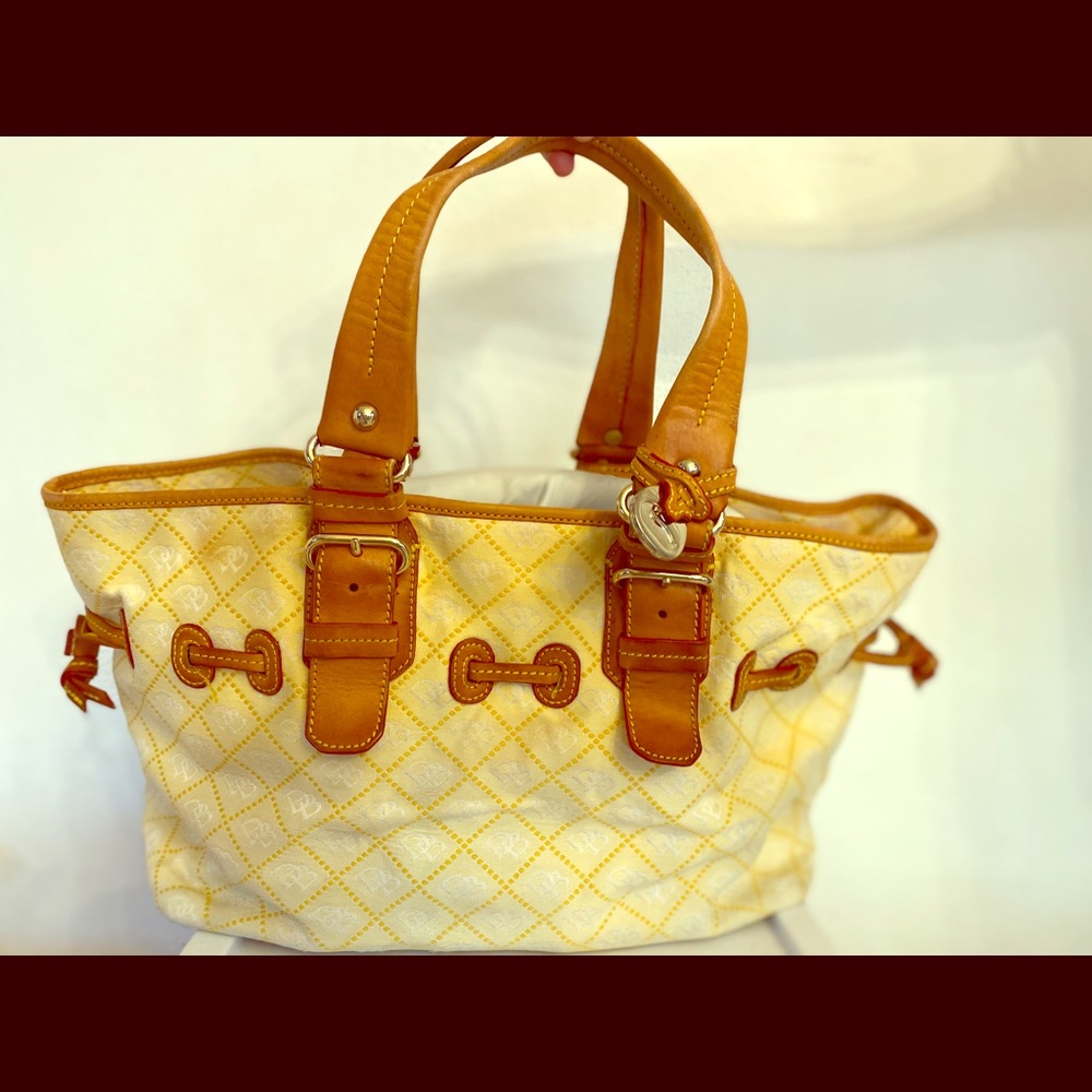 Dooney and Bourke Large Tote
